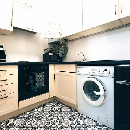 Lazaretska In Center, Great Location, Stylish, Near Eurovea Апартаменты Братислава